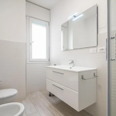 Piazza Mazzini A 2 Passi Dal Mare. Апартаменты