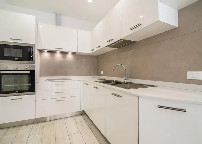 Apartman Piazza Mazzini A 2 Passi Dal Mare.
